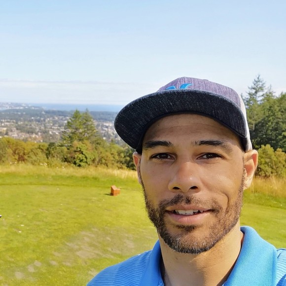 Meet your Posher, Leigh - Picture 1 of 1